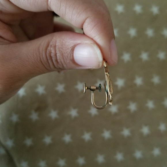 antique gold screwback earrings - Picture 4 of 4